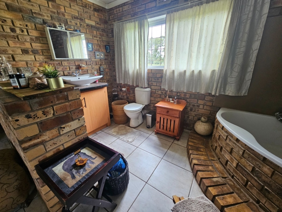 8 Bedroom Property for Sale in Potchefstroom Rural North West